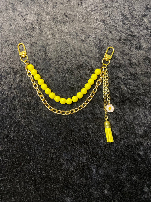 Golden Daisy Charm – Yellow & Gold